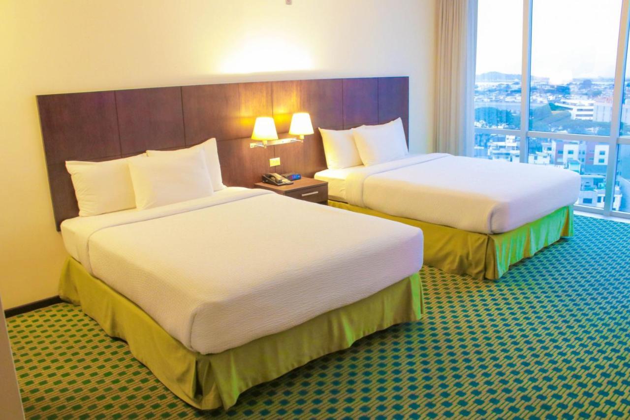 מלון Courtyard By Marriott גוויאקיל מראה חיצוני תמונה