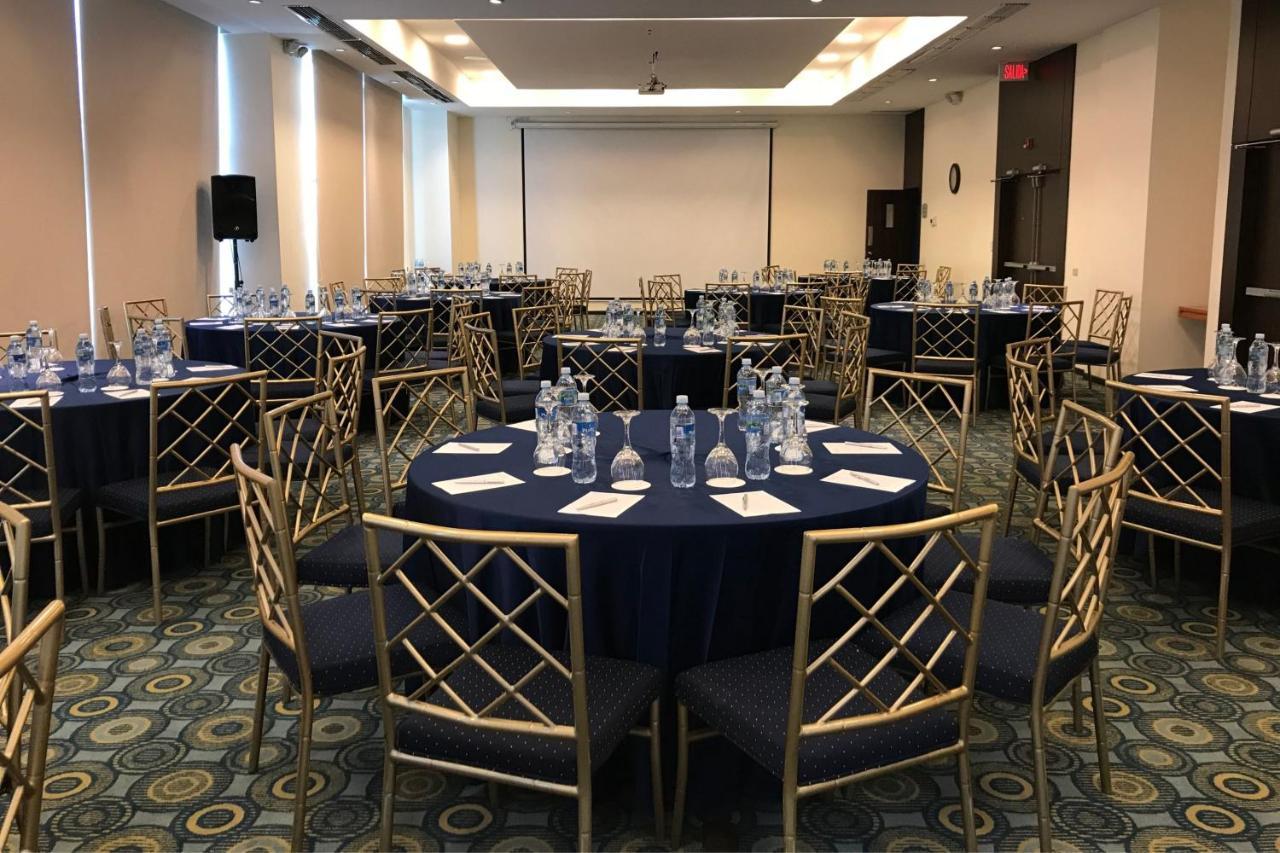 מלון Courtyard By Marriott גוויאקיל מראה חיצוני תמונה