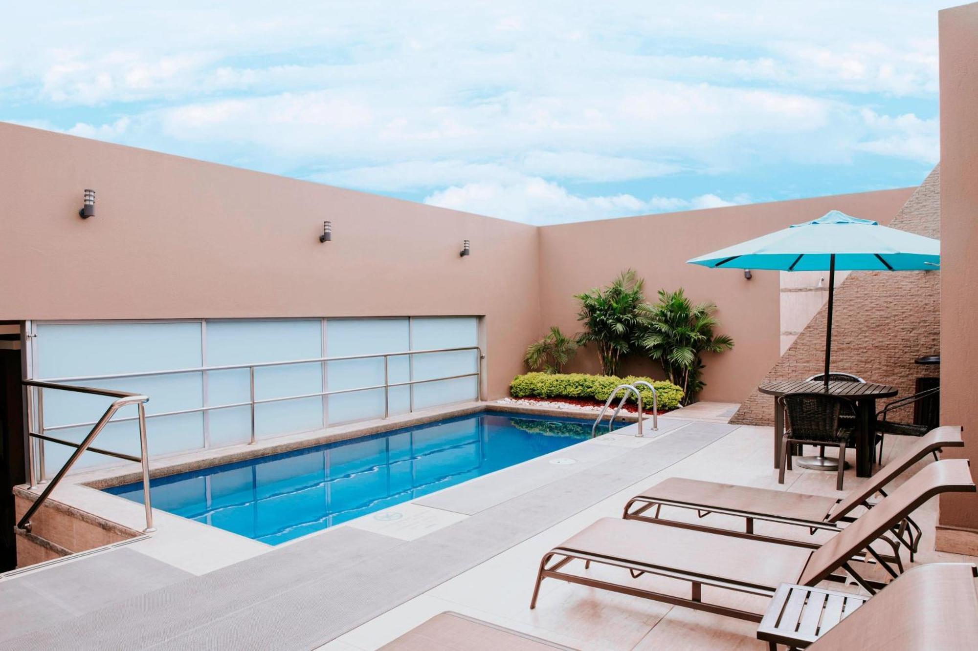מלון Courtyard By Marriott גוויאקיל מראה חיצוני תמונה
